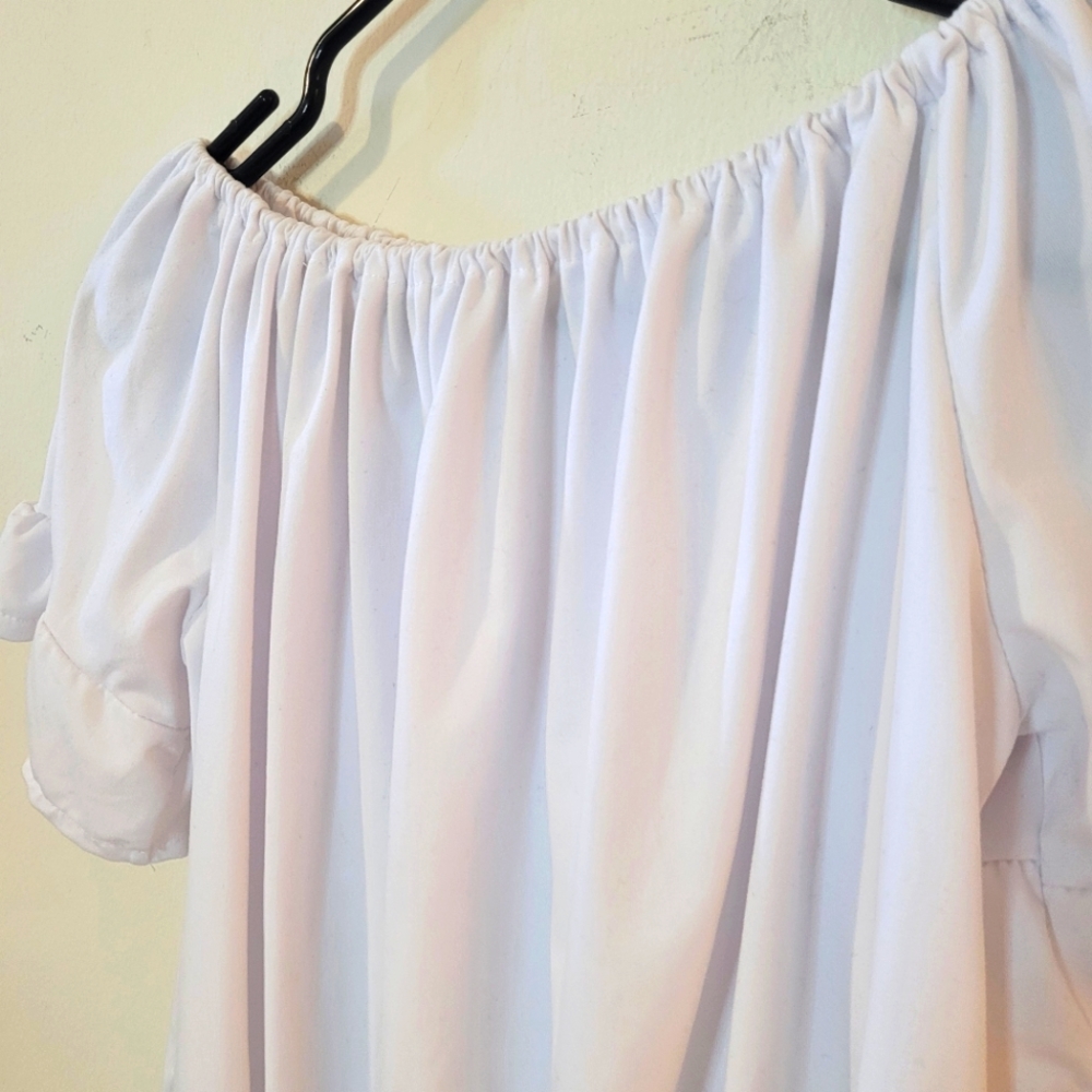 Off shoulder top - Picture 2 of 2